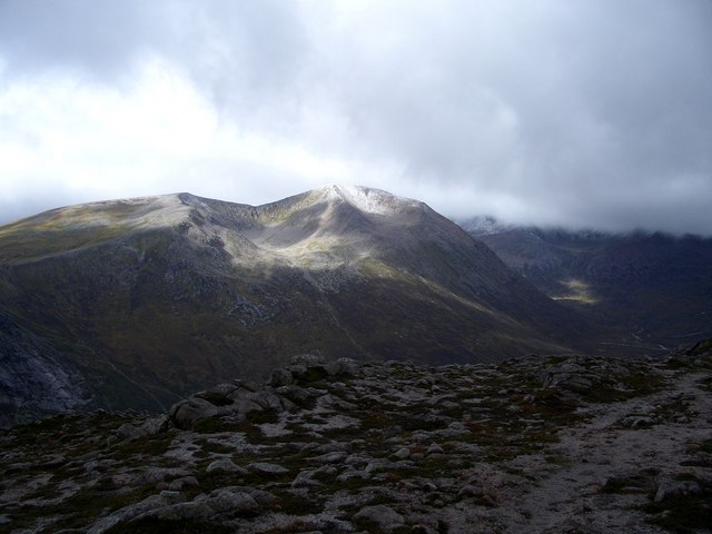 File:Cairn Toul from Carn a'Mhaim ridge - geograph.org.uk - 389928.jpg