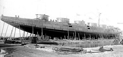 File:Christopher Columbus whaleback build.jpg