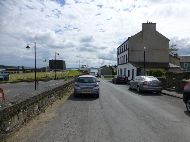 File:Coastguard station road, Rathmullan - geograph.org.uk - 4007934.jpg