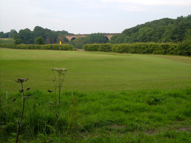 File:Disused viaduct over Crimple Beck - geograph.org.uk - 194060.jpg