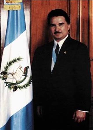 File:Foto oficial de Alfonso Portillo.jpg