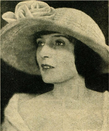 File:Mary Alden (Mar 1923).png