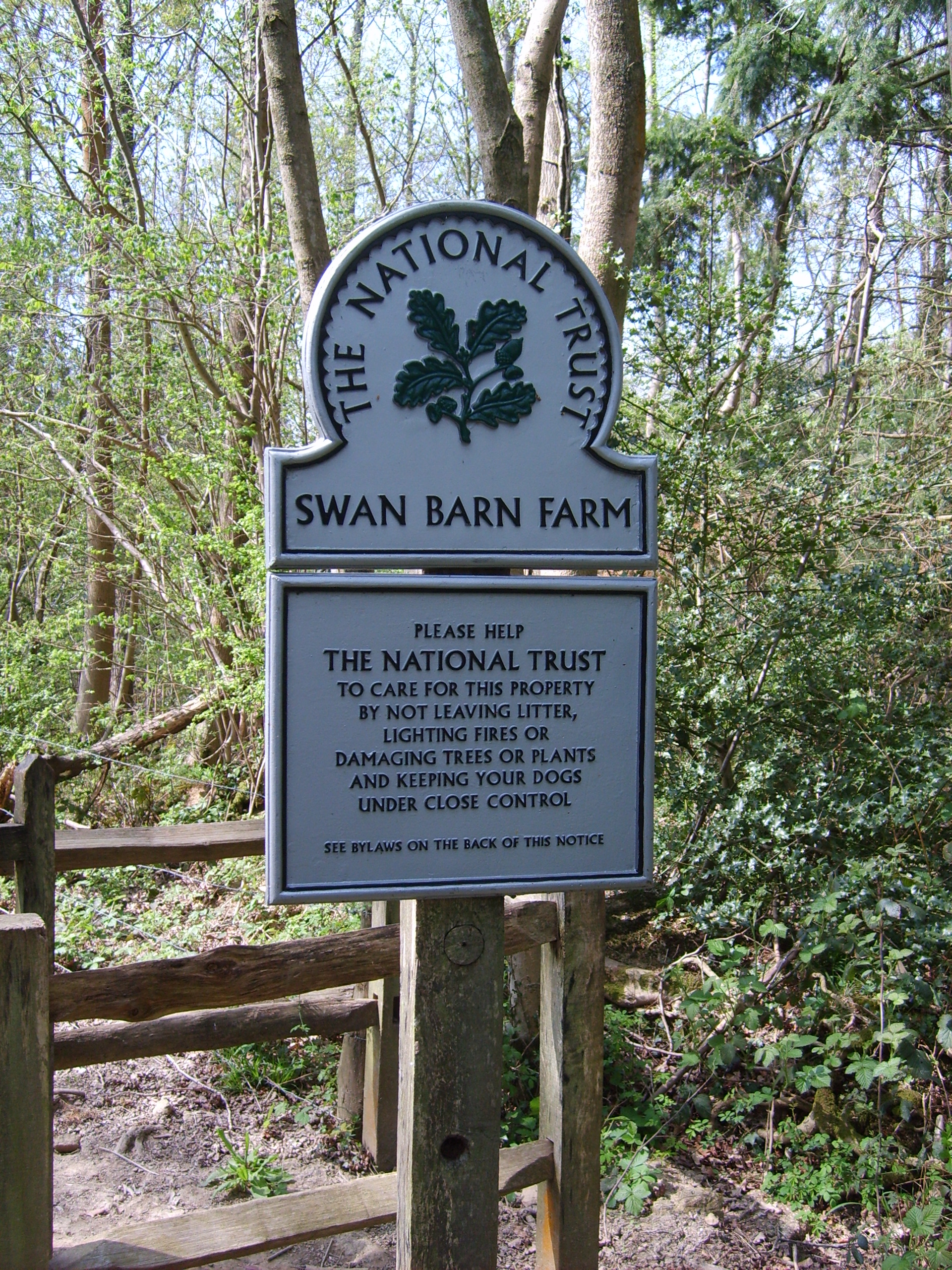 File Nt Swan Barn Farm Sign Jpg Wikimedia Commons