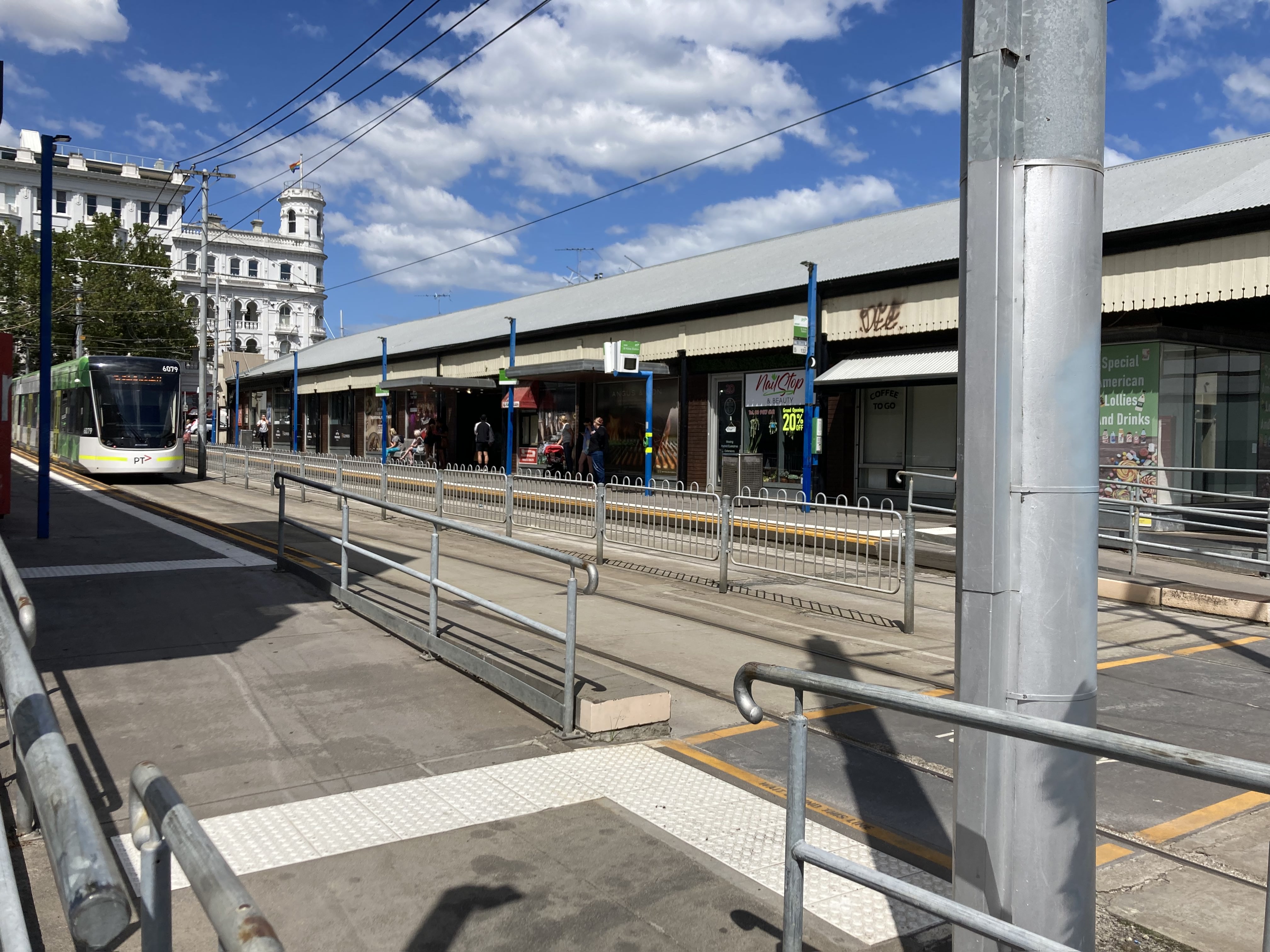 Melbourne tram route 12 - Wikipedia