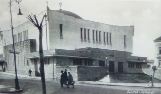 File:Synagogue Zilina 1931.jpg