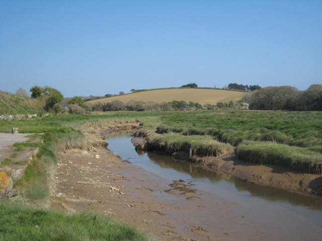 File:The Ruan River - geograph.org.uk - 1260419.jpg