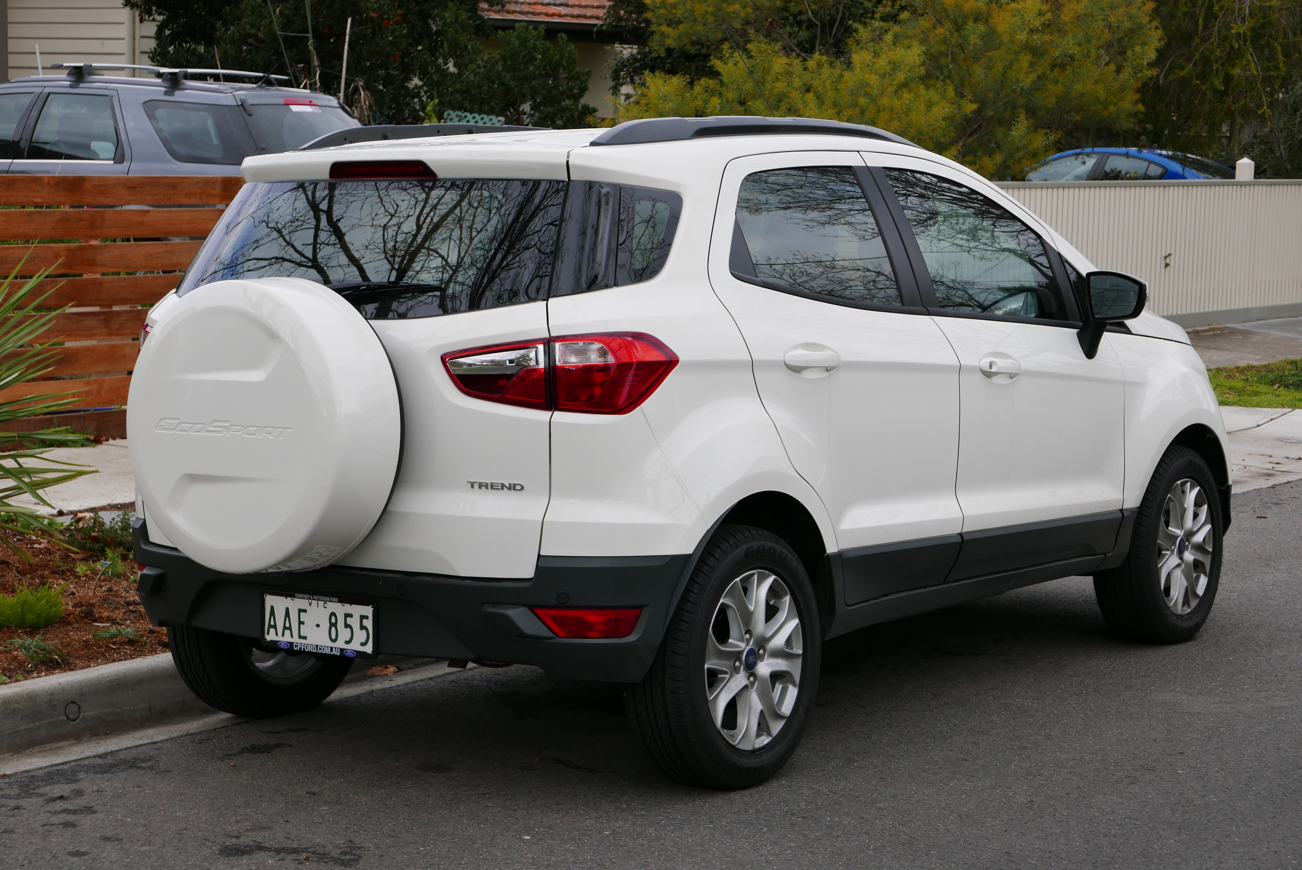 File:2015 Ford EcoSport (BK) Trend wagon (2015-07-03) 02.jpg - Wikimedia Commons