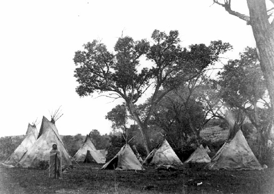 File:ArapahoCamp 1868.jpg