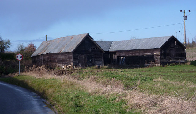 File:Barns by lane - geograph.org.uk - 1598097.jpg