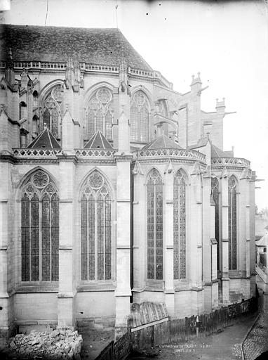 File:Cathédrale Saint-Etienne - Abside, côté sud - Meaux - Médiathèque de l'architecture et du patrimoine - APMH00017360.jpg