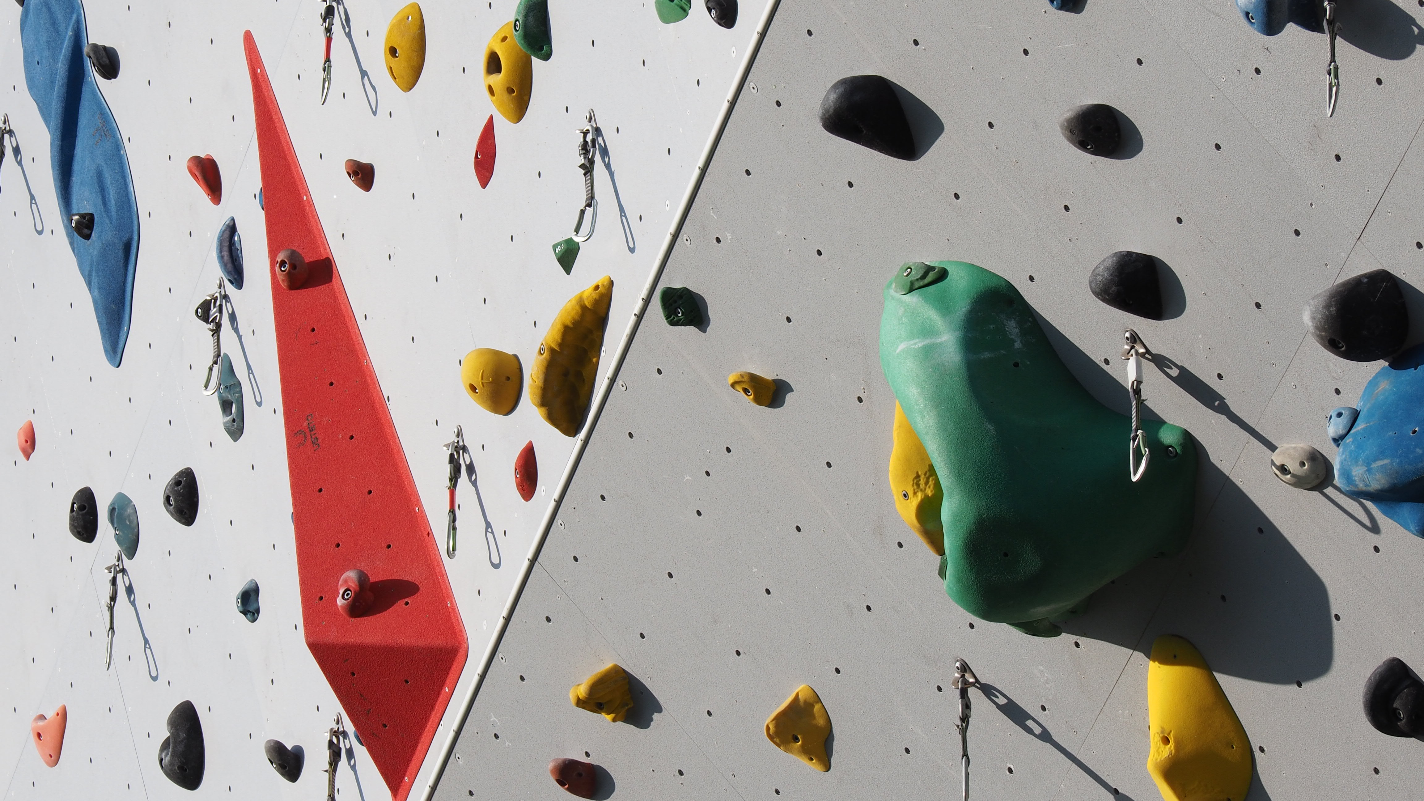 Climbing holds