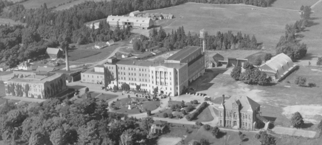 File:College Saint-Joseph 1940 Memramcook.gif