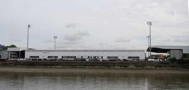 File:Craven Cottage - geograph.org.uk - 2108958.jpg