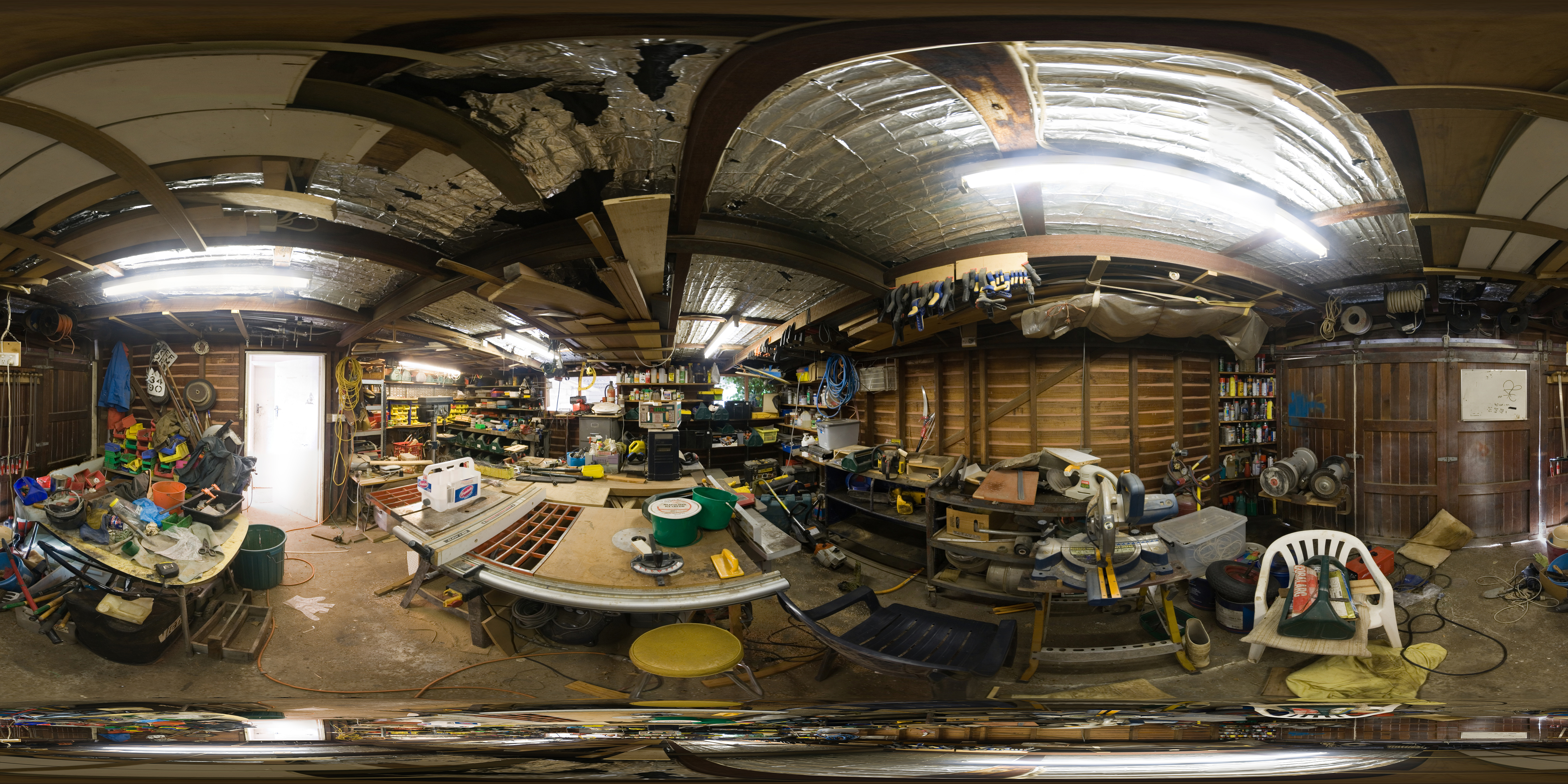 File:Garage Panorama