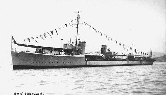 File:HMS Thracian- IJN Patrol Boat No. 101.jpg