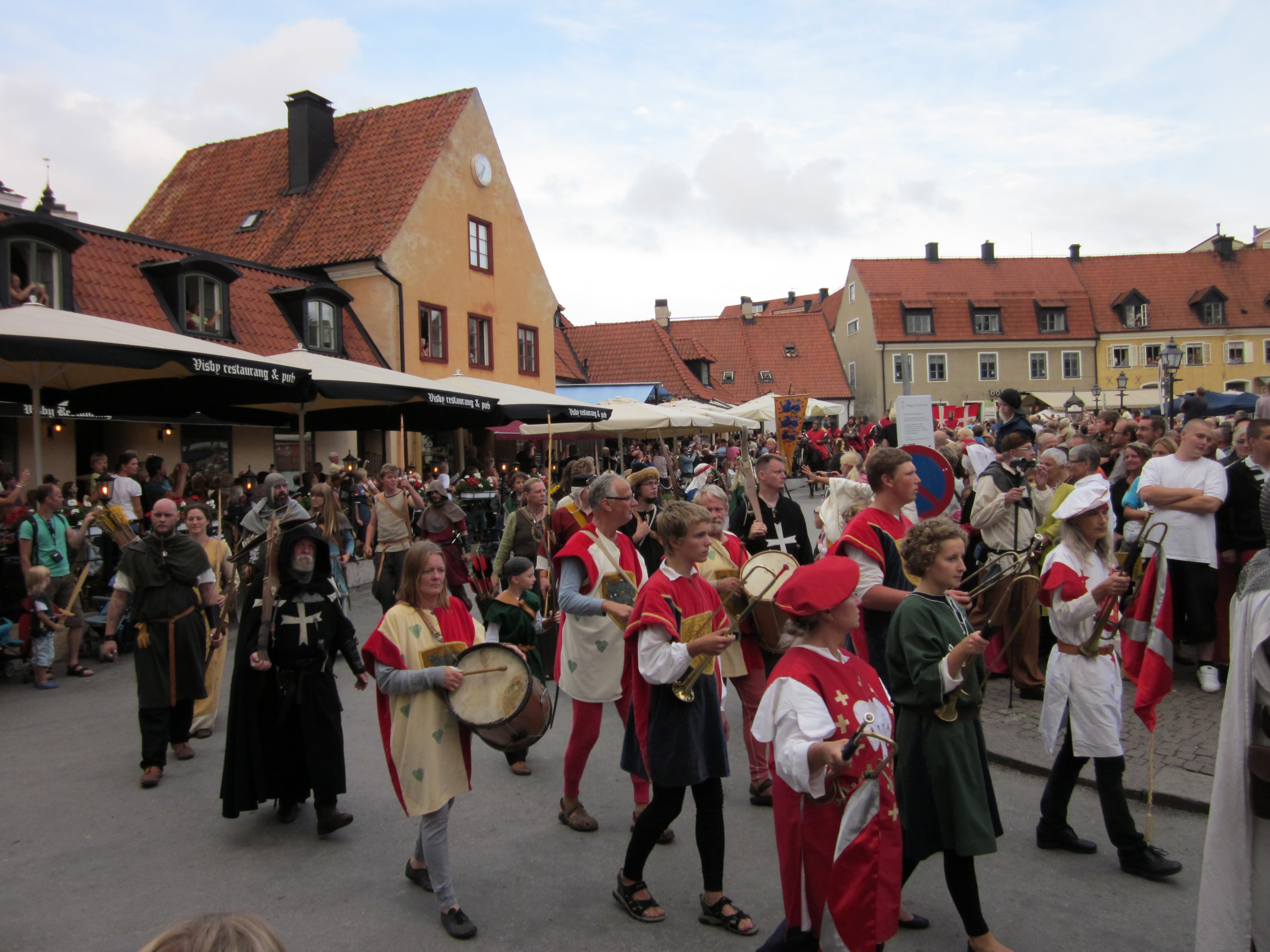 File:Medieval Week 2010 (4).jpg - Wikimedia Commons