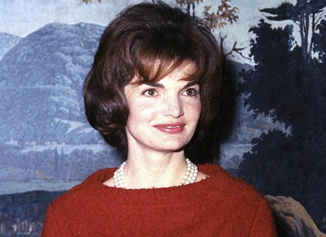 File:Mrs. Kennedy in the Diplomatic Reception Room (cropped) (cropped).jpg