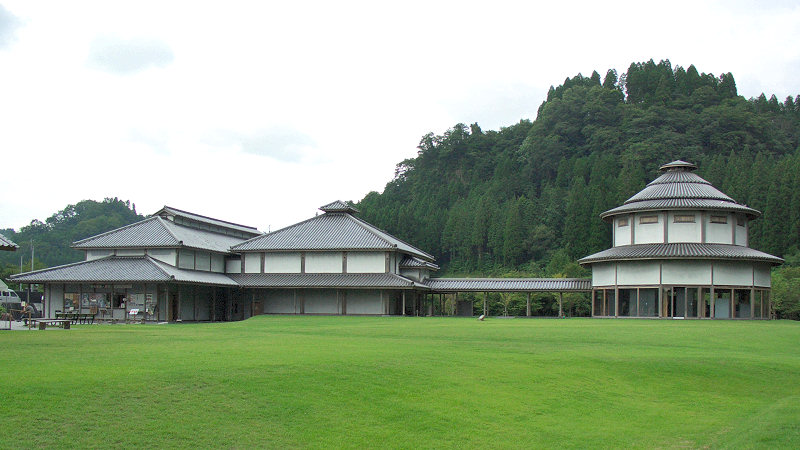 File:Seiwa bunraku puppet theater 1.jpg