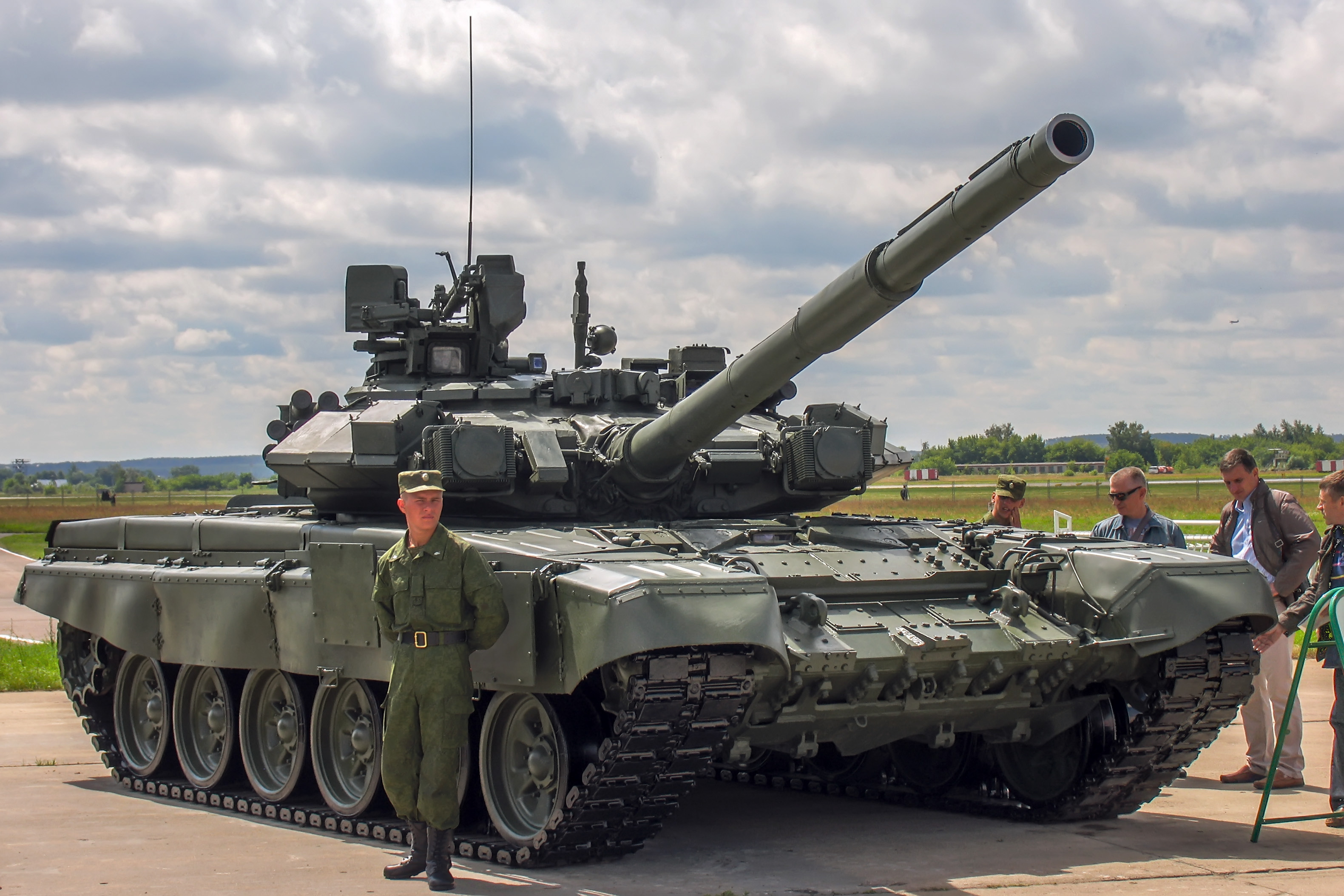 Какие двигатели на танках российских стоят