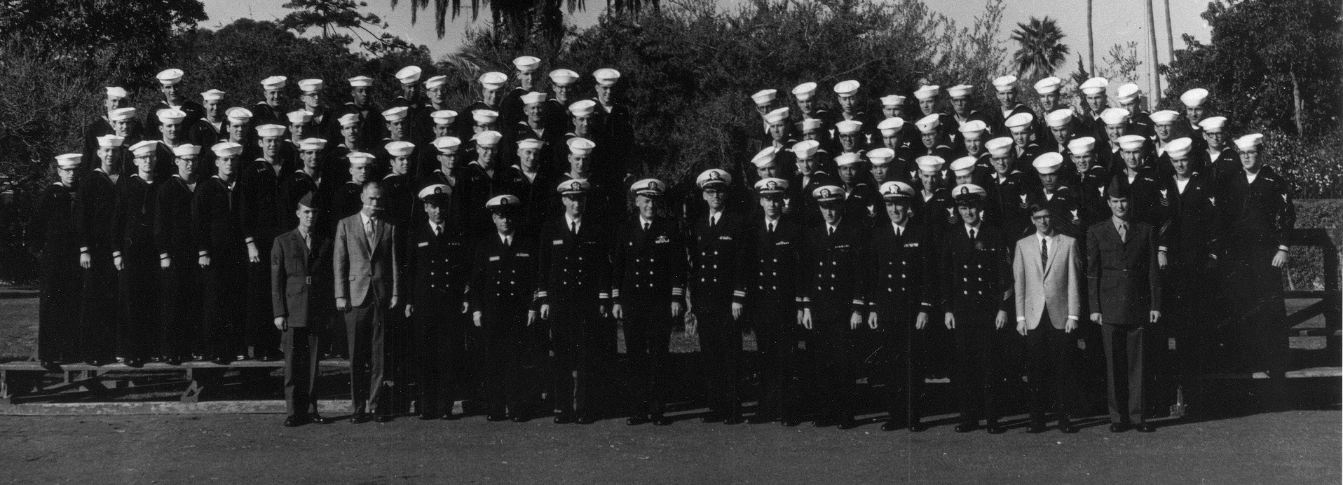 File:USS Pueblo crew (January 1969).jpg - Wikimedia Commons