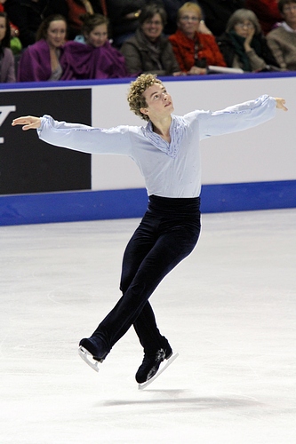 File:2010 Skate Canada Men - Adam RIPPON - 0358a.jpg