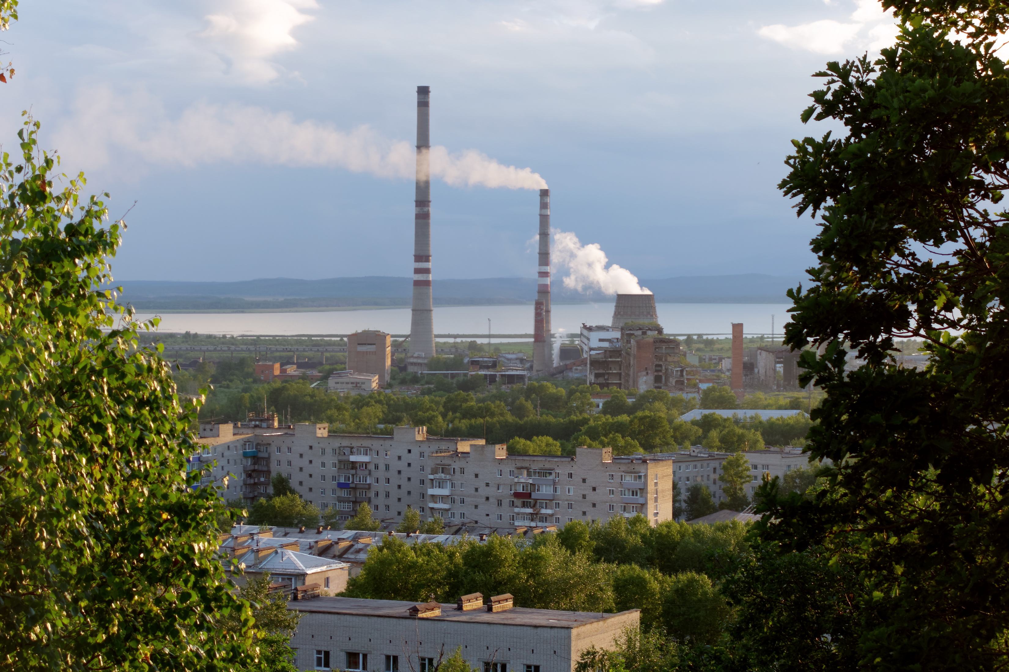 Год амурск