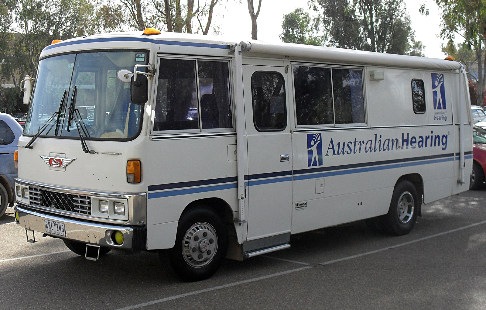 File Australian Hearing bus Hino AC Front view .jpg Wikipedia