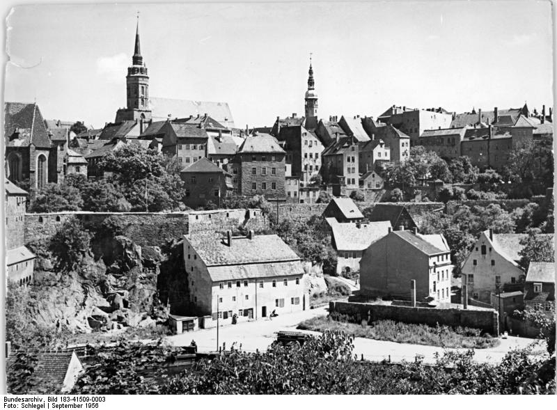 File:Bundesarchiv Bild 183-41509-0003, Bautzen, Stadtansicht mit Stadtmauer.jpg