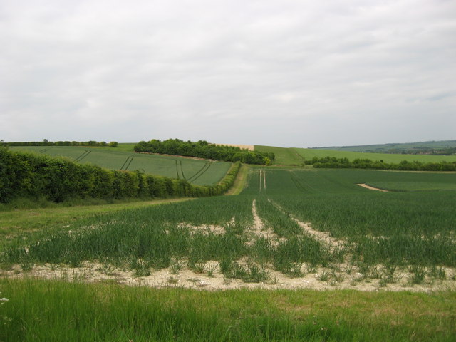 File:Country views - geograph.org.uk - 442634.jpg