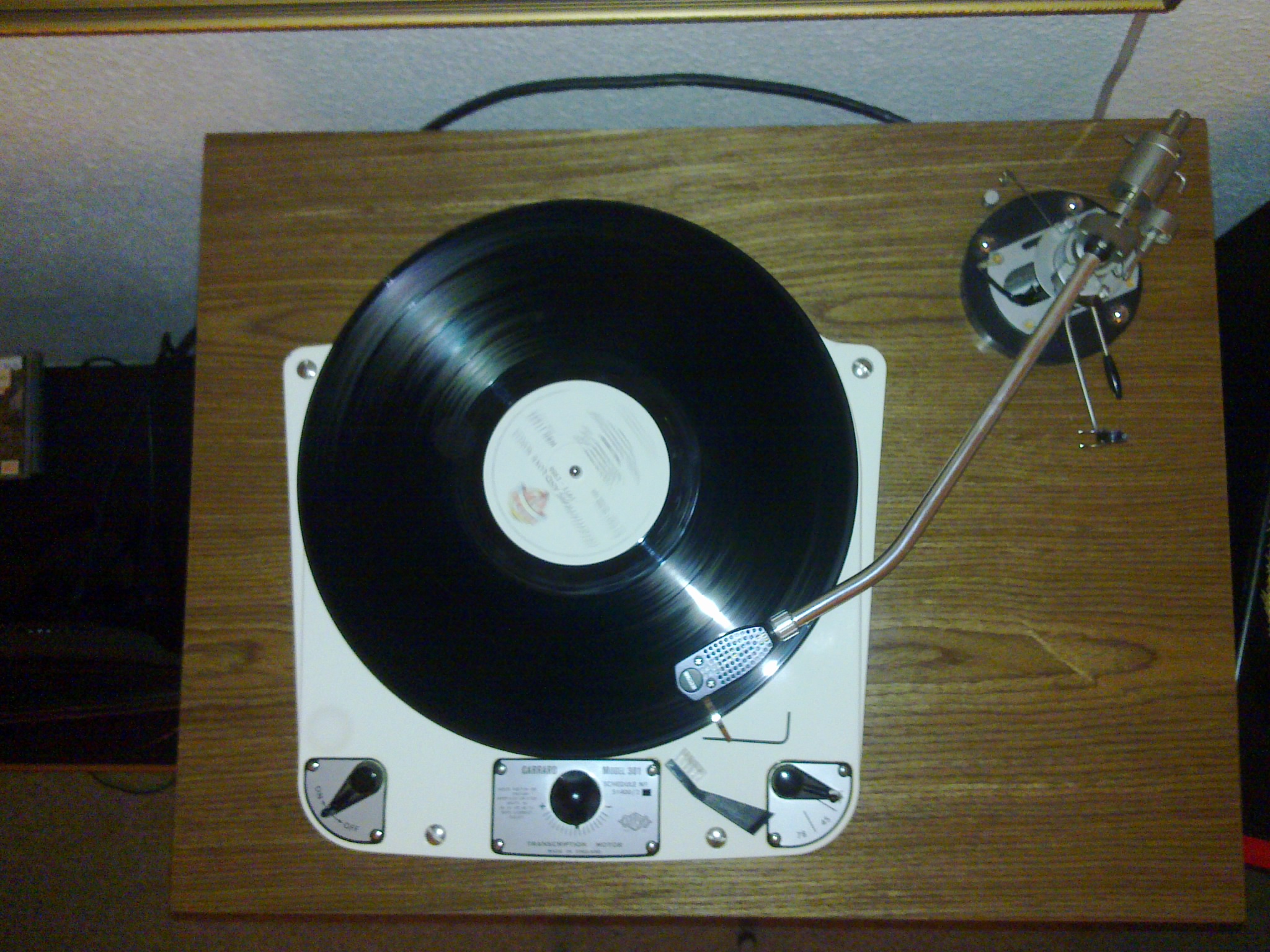 File Garrard 301 With A Sme 3012 Tonearm Jpg Wikimedia Commons