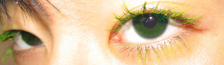 File:Green mascara.jpg