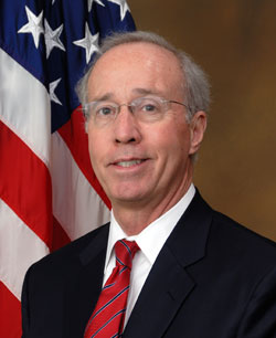 <span class="mw-page-title-main">H. Marshall Jarrett</span> American government official and lawyer (born 1944/1945)