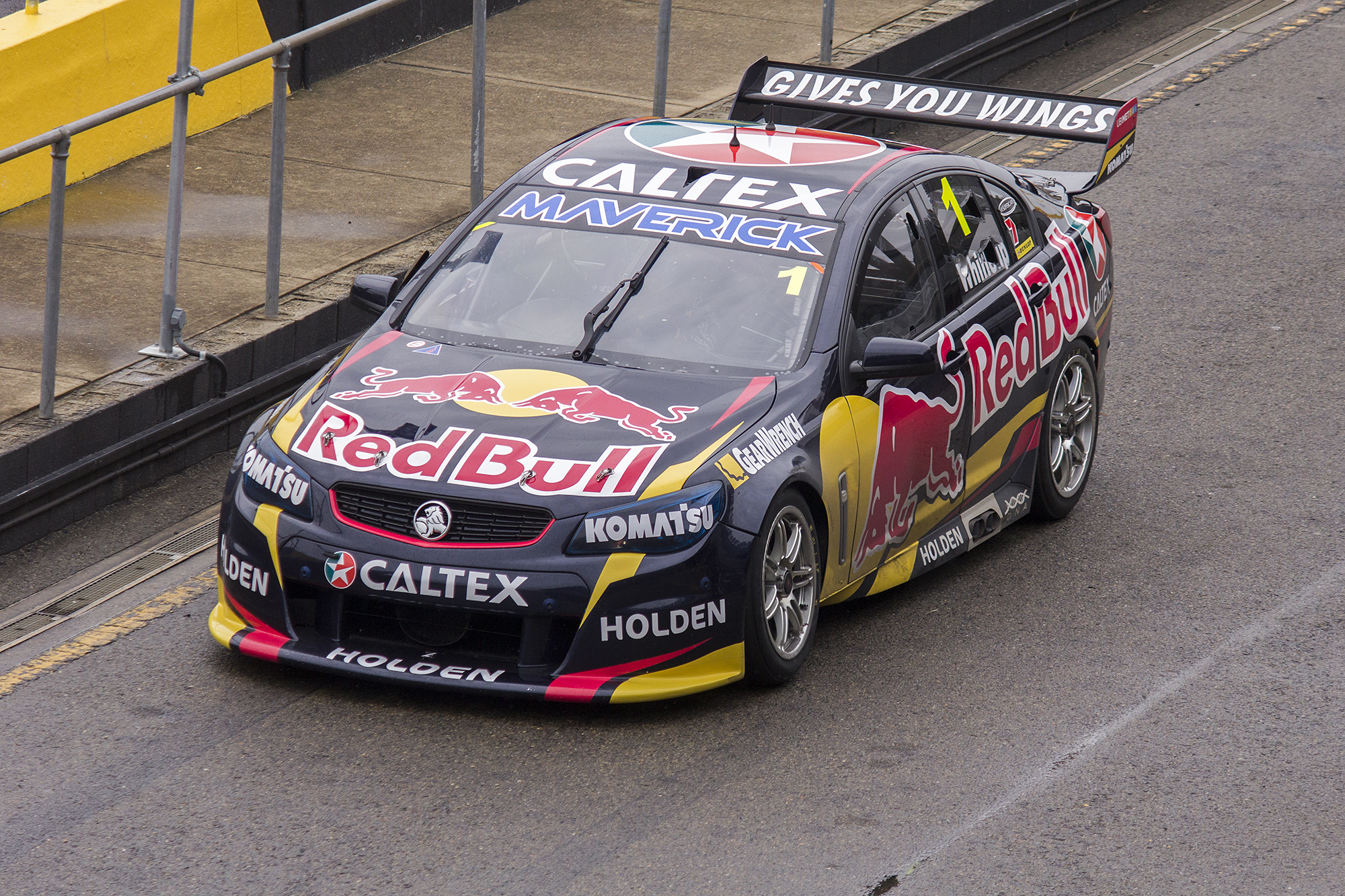File:Jamie Whincup in Red Bull Racing Australia car 1, pitlane during the V8 Day.jpg - Wikimedia