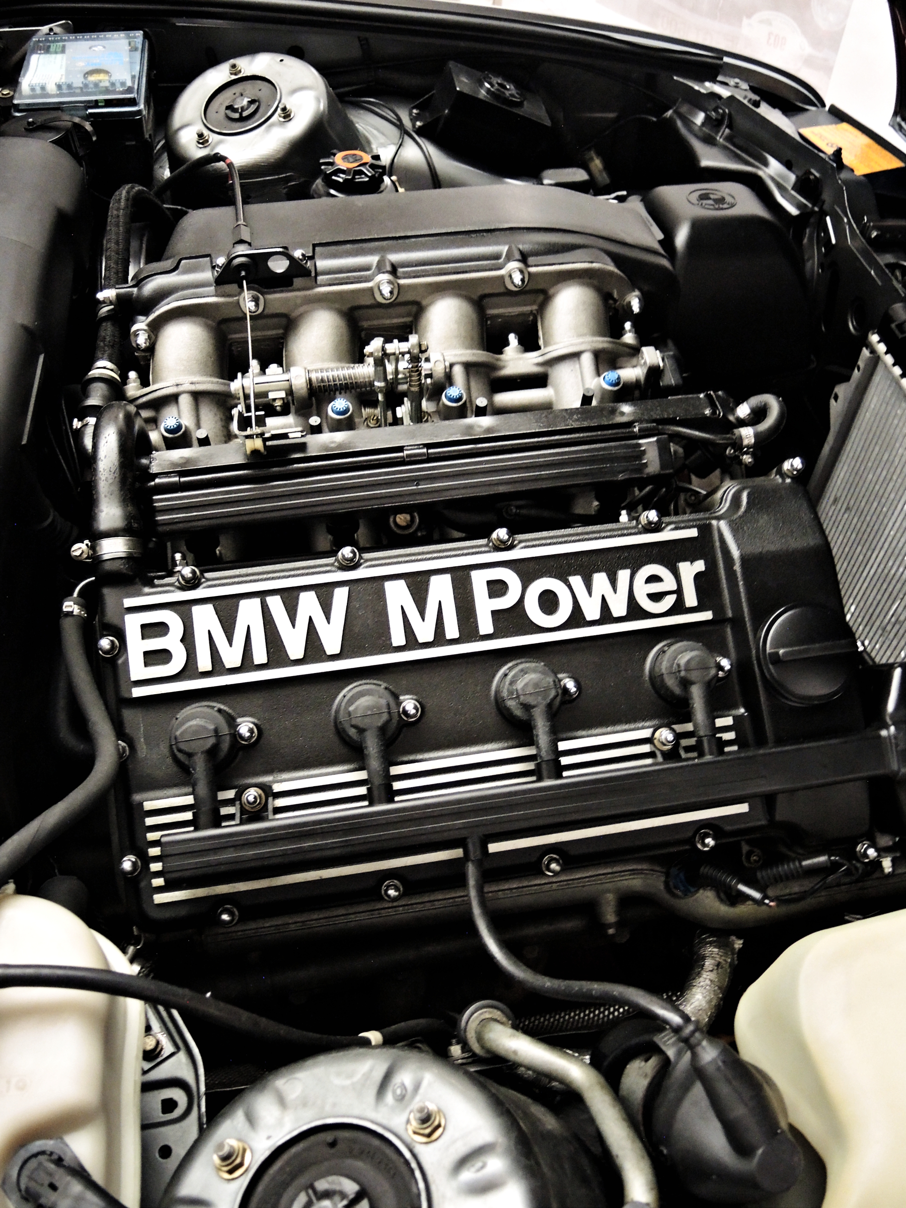 File Motor Bmw Mpower Dscn1666 Jpg Wikimedia Commons