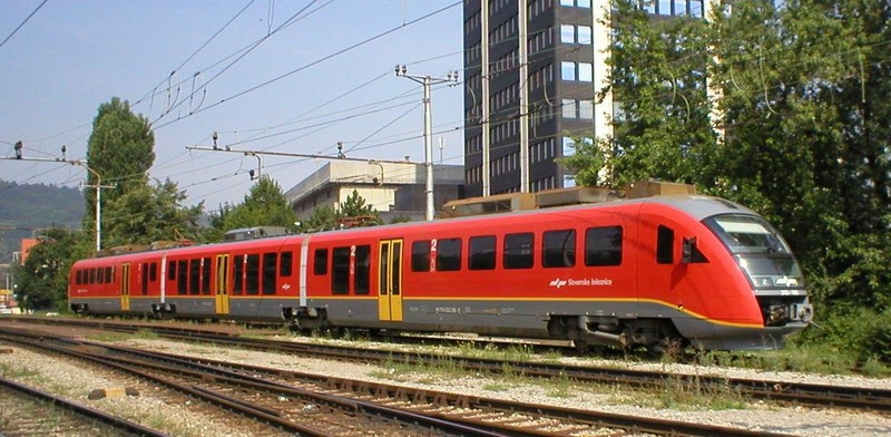 File:SŽ series 312 EMU.JPG