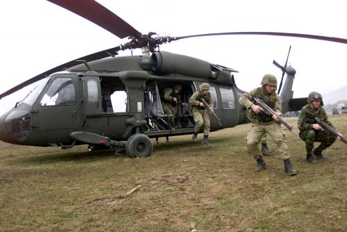 Sikorsky UH-60 Black Hawk - Wikipedia