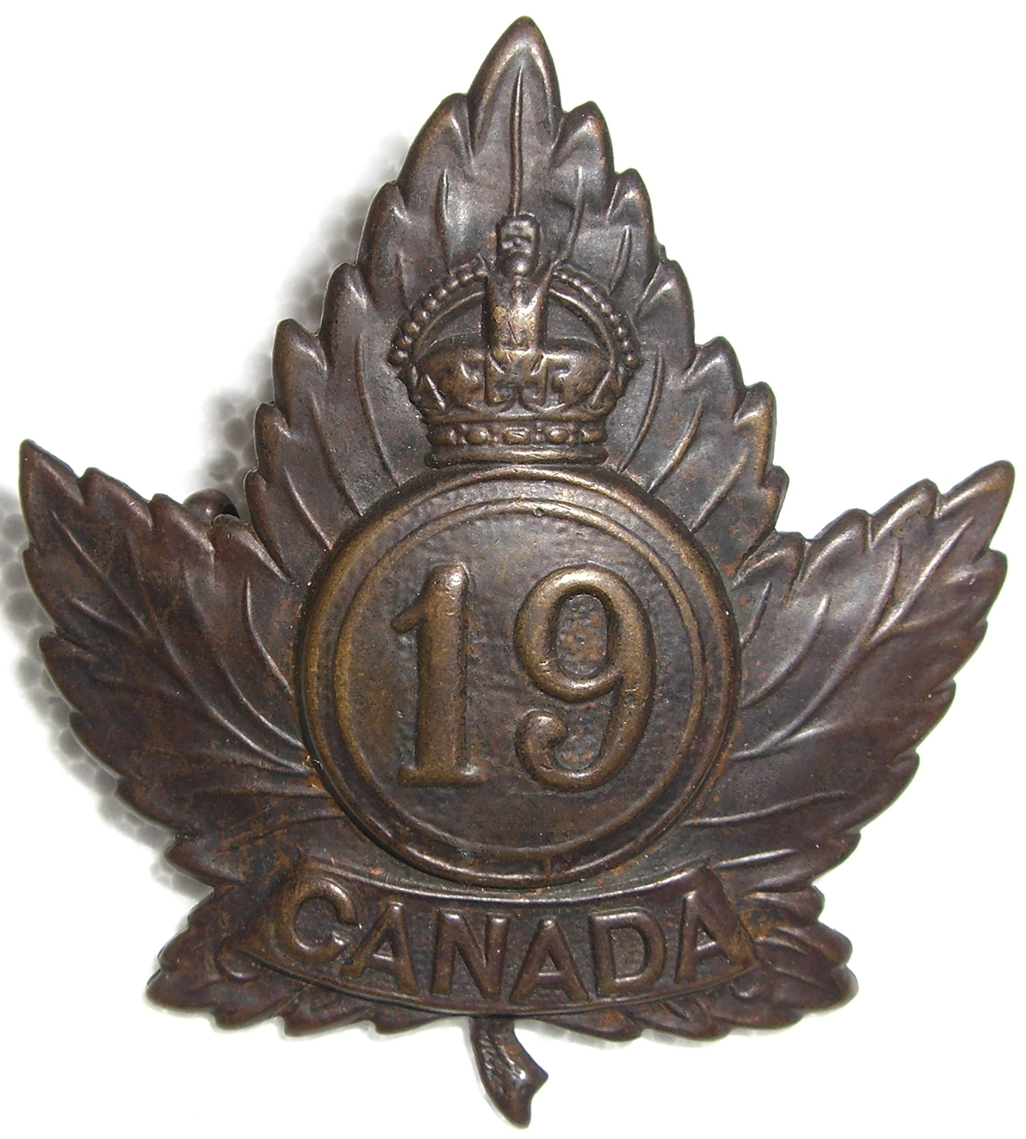 19 file. Кокарда ФСО. Ww1 cap badge.