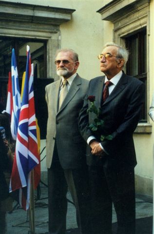 Bronisław Geremek (l) en [[Tadeusz Mazowiecki