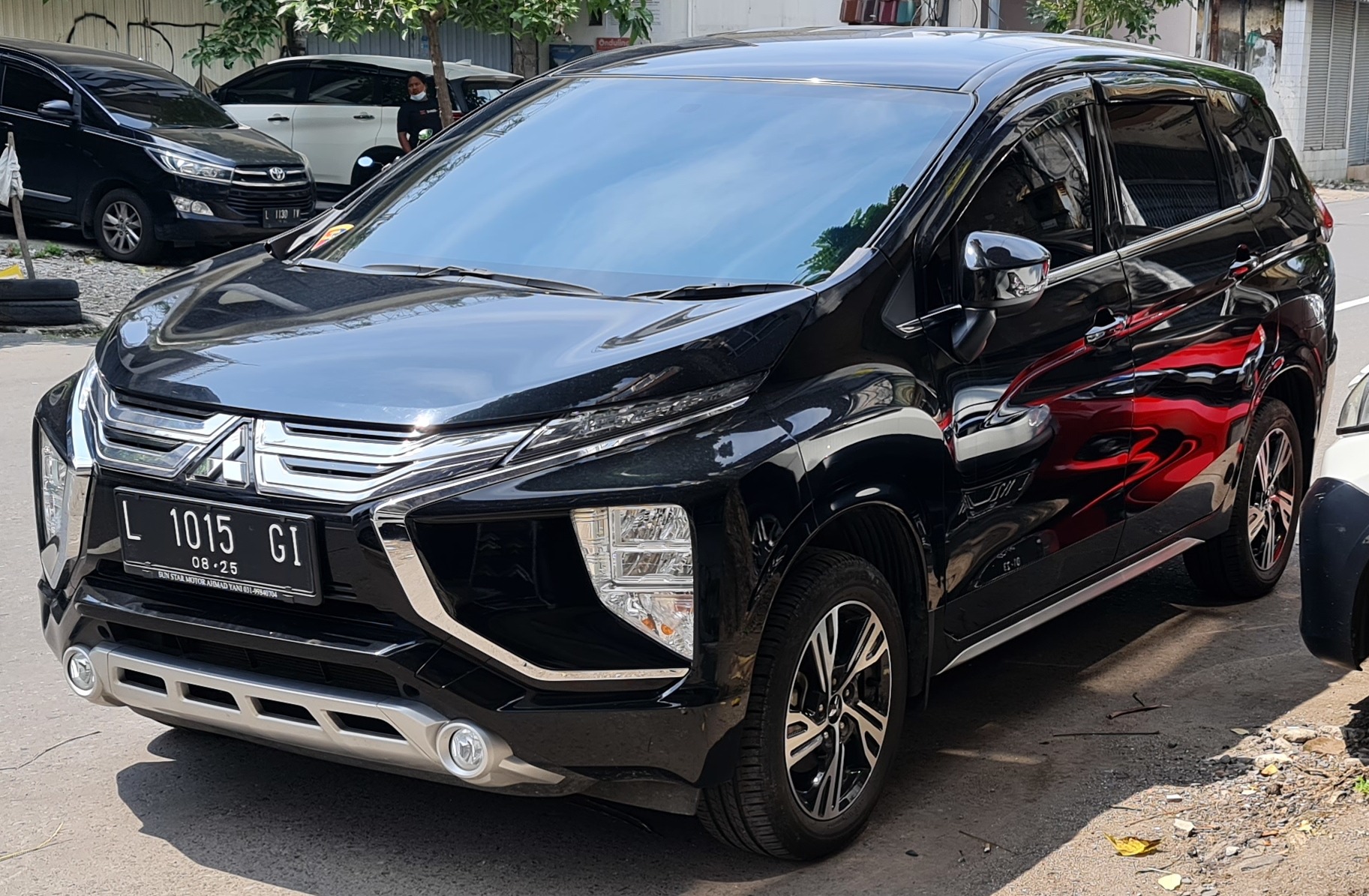 File:2020 Mitsubishi Xpander Sport (facelift), Central Surabaya