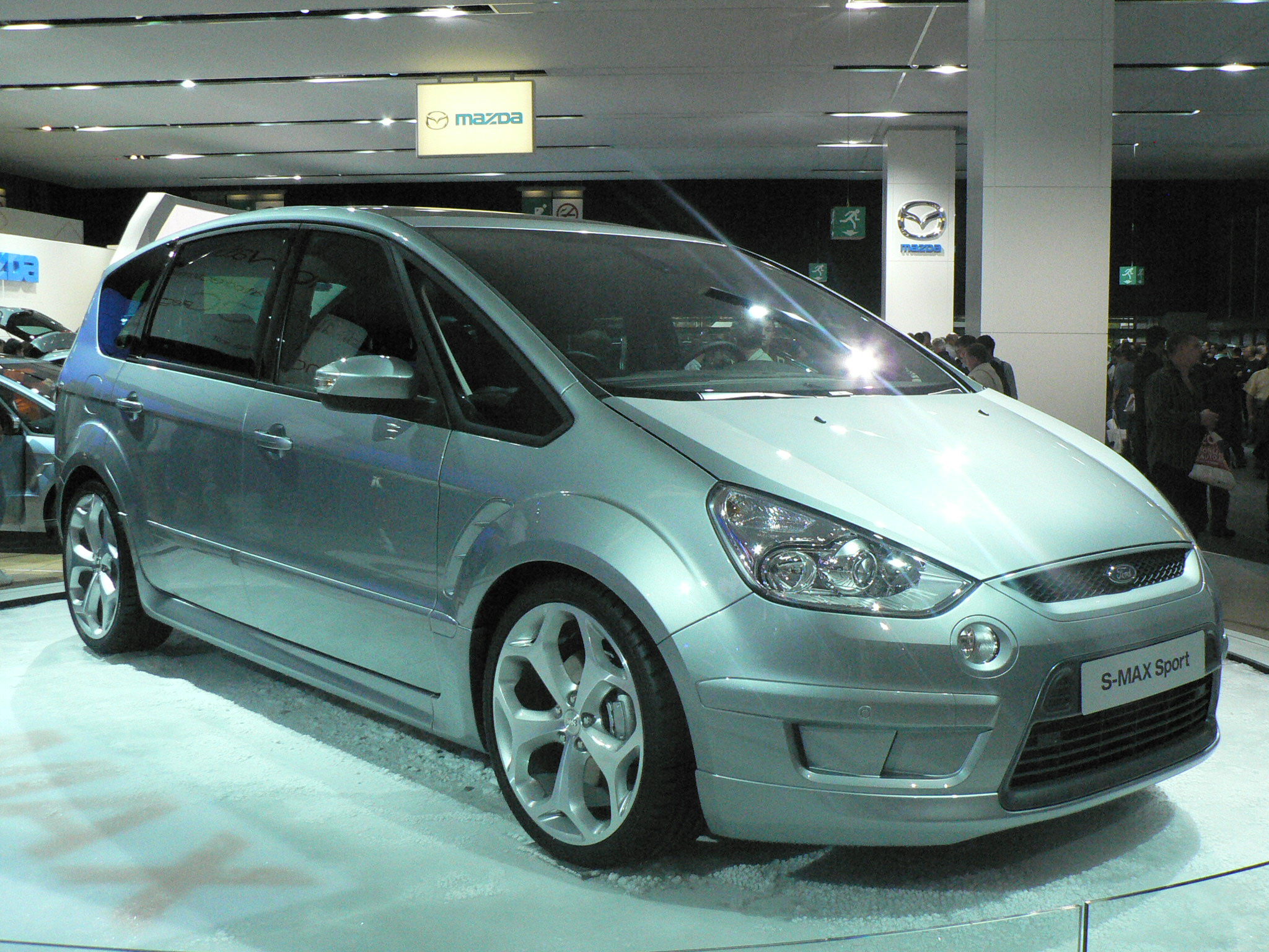 Ford S-Max — Wikipédia