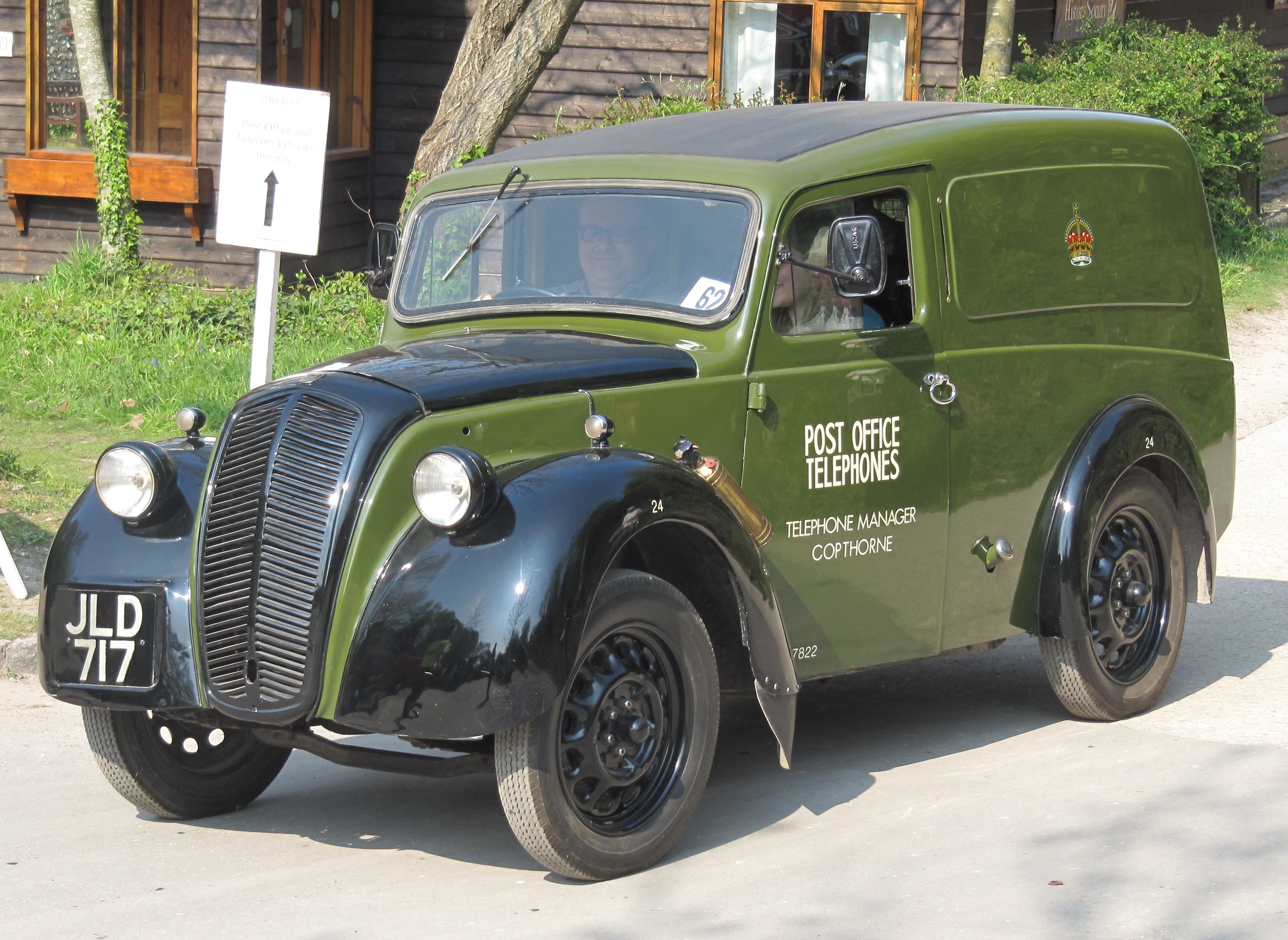 Автомобиль Morris eight 1936г