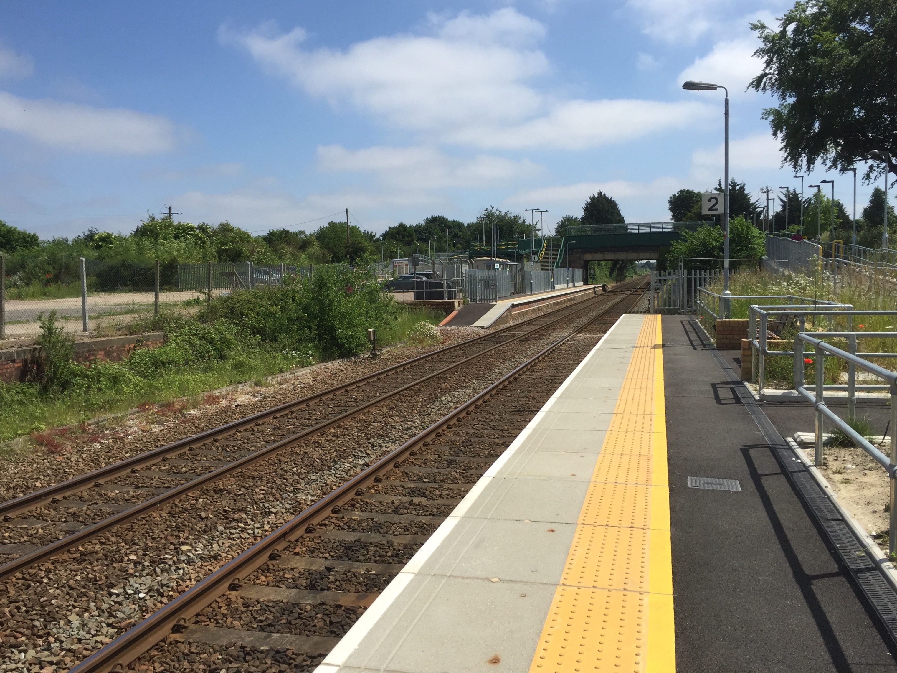 Kennett railway station