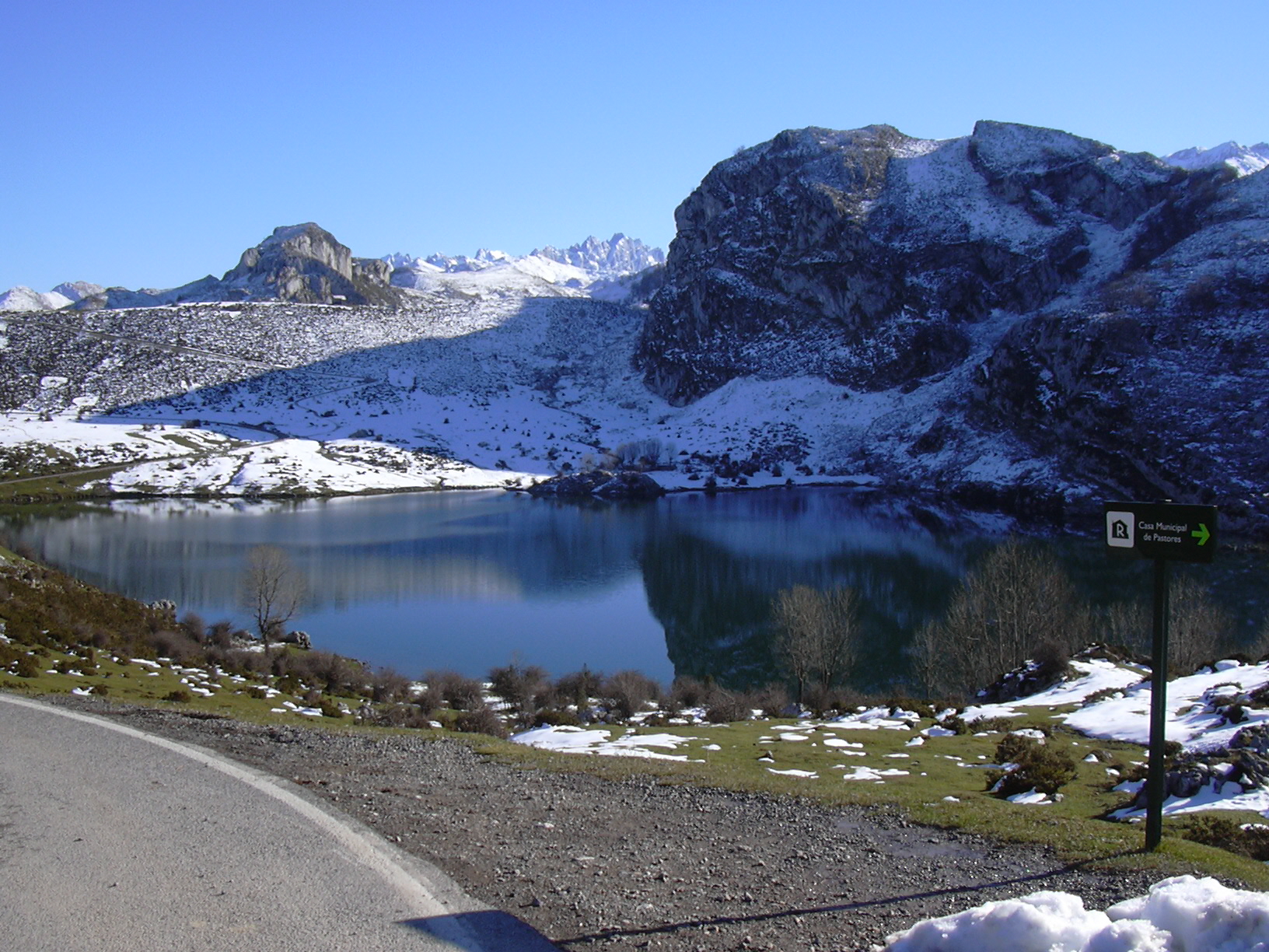 Picos de Europa National Park, Asturias, Spain скачать