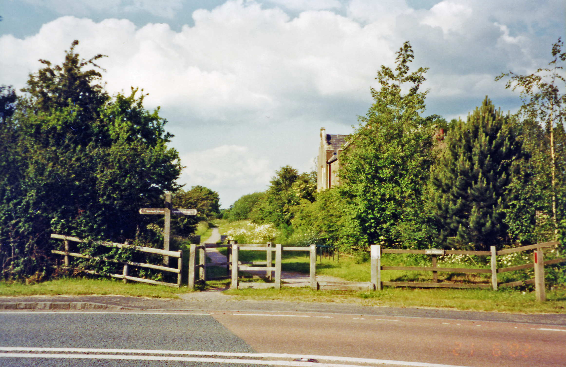 Lamport railway station