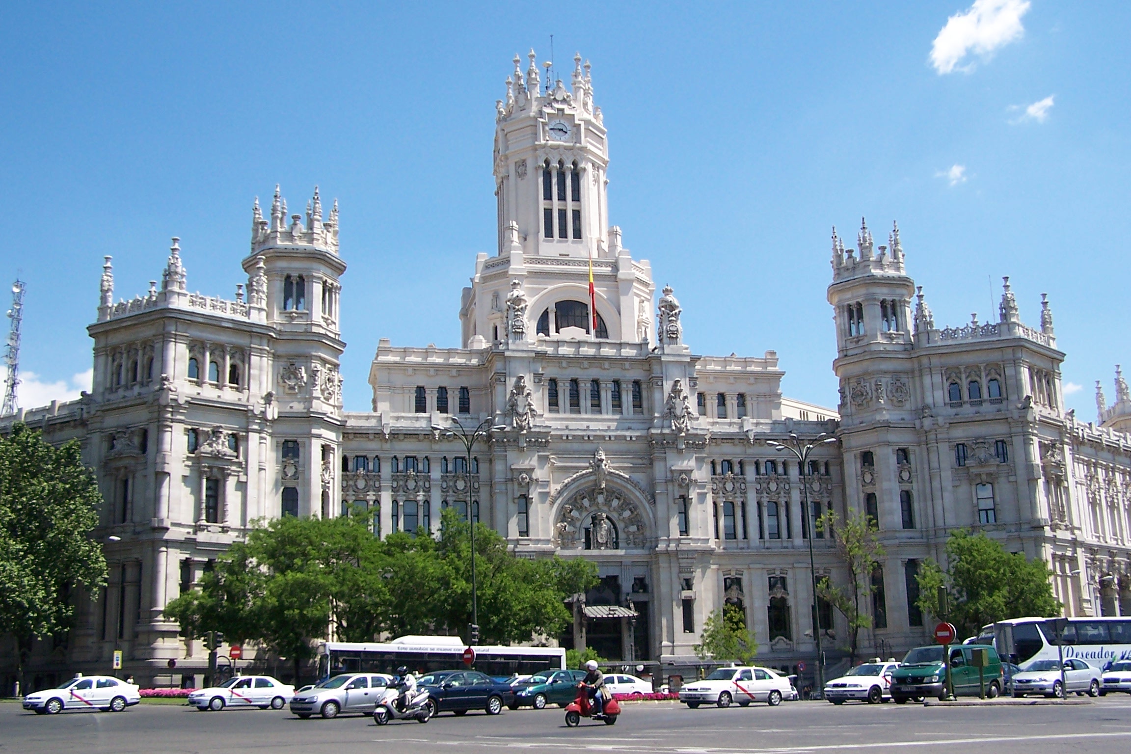 File:Madrid - Sephora (Flagship Serrano, 36).jpg - Wikimedia Commons
