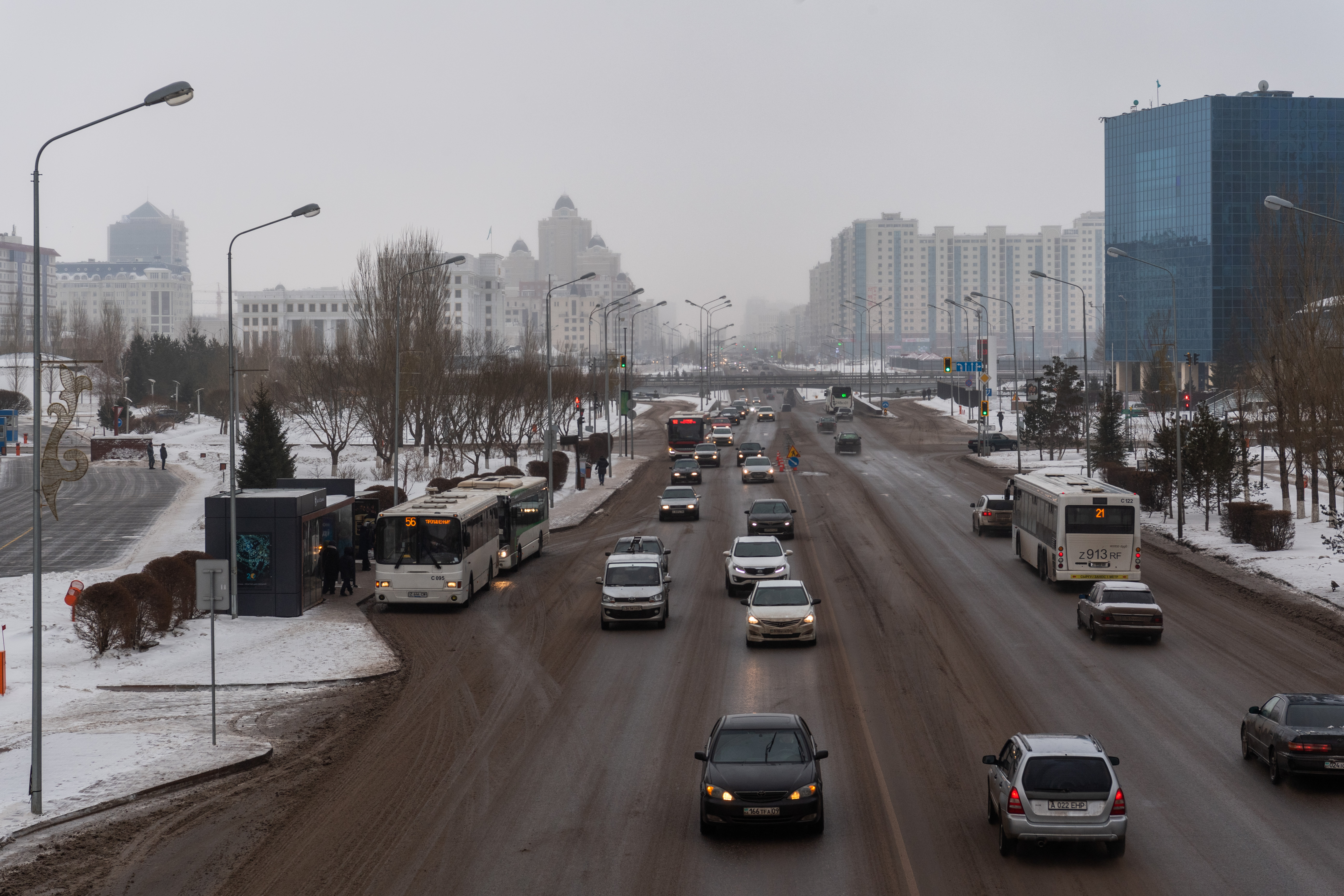 Самая длинная улица. Казахстан дороги в городе. Казахстанские улицы. Казахстан улицы города. Улицы Казахстана на казахском.