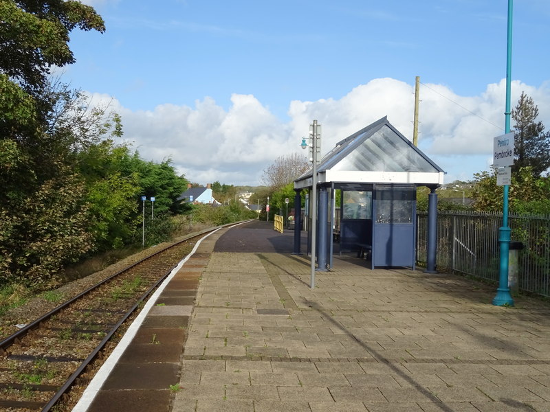 Pembroke railway station