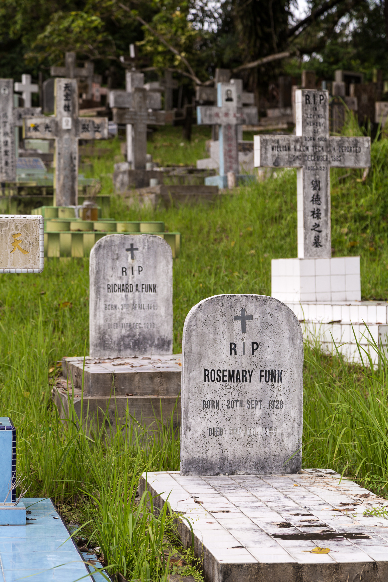 File Sandakan Sabah Oldchristiancemetery 04 Jpg Wikimedia Commons