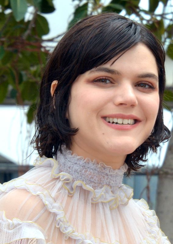 Soko (singer)-avatar