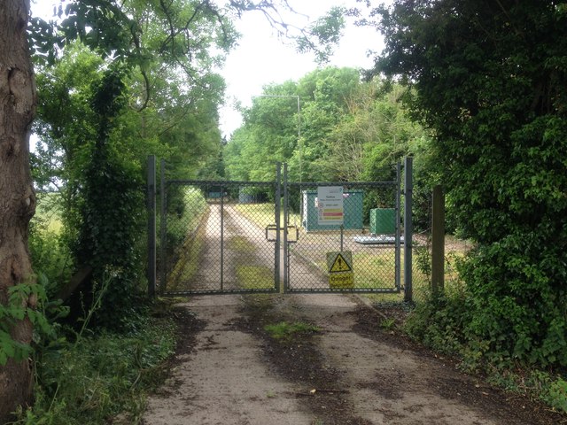 File:Tadlow water recycling plant - geograph.org.uk - 4999829.jpg